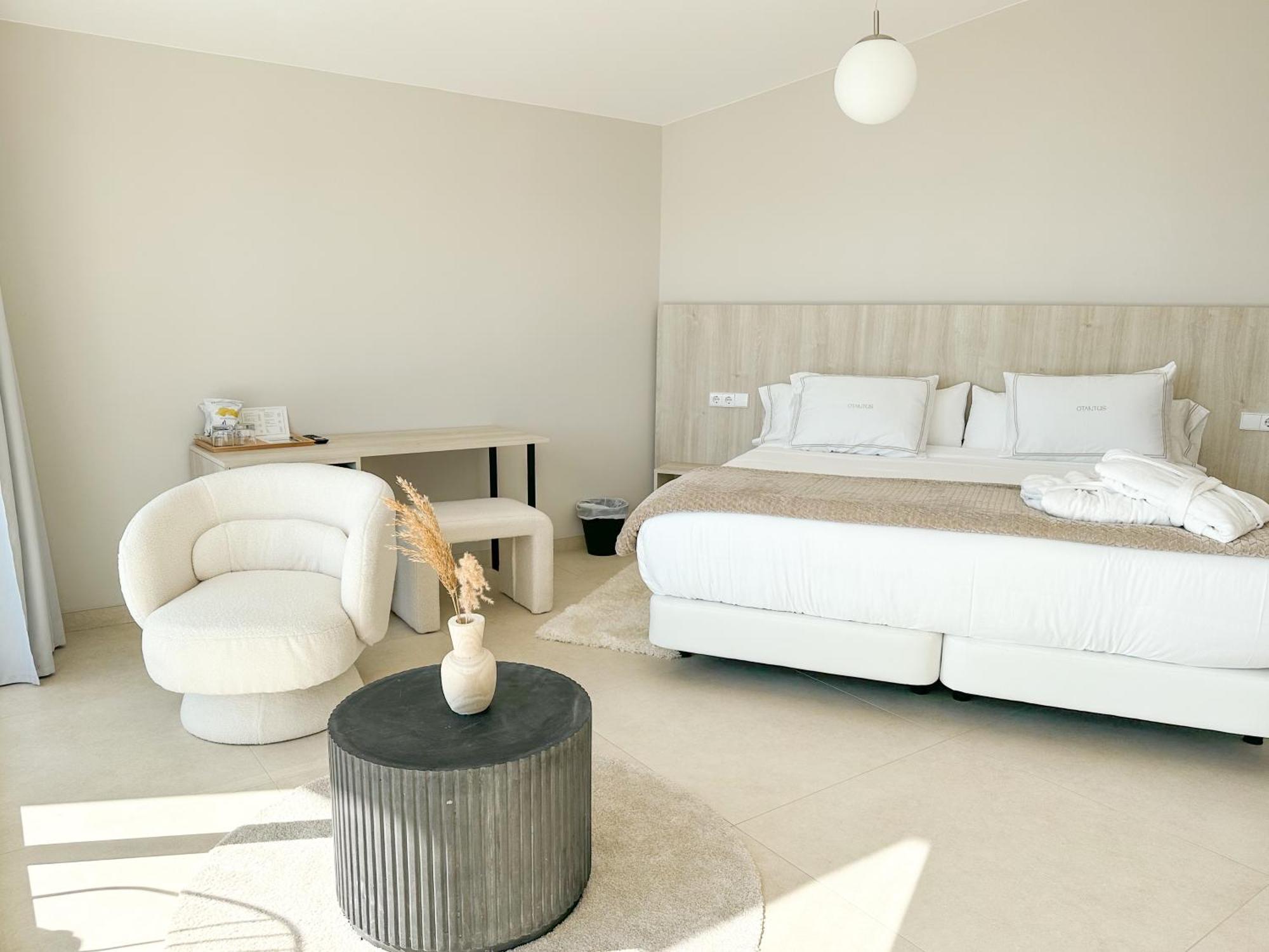 Otantus Hotel Muros Kültér fotó